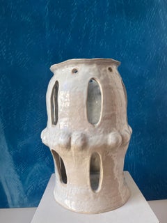 Abstract Contemporary White Minimalist Ceramic Sculpture, Excellent Condition