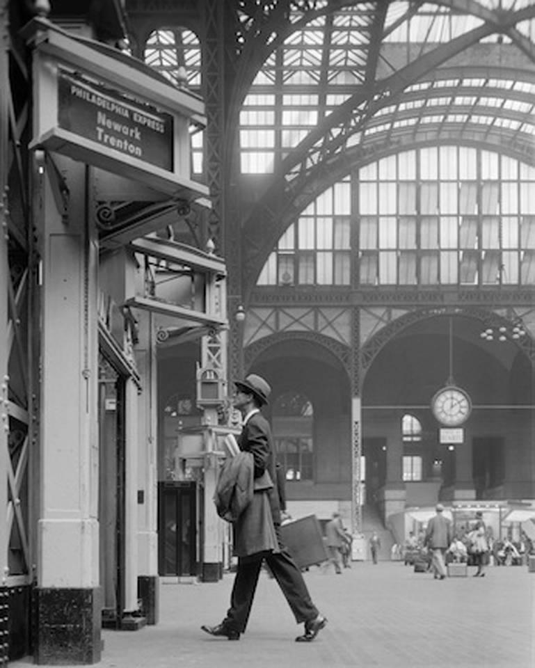 Ward Purdy in Penn Station - Photograph by William Helburn