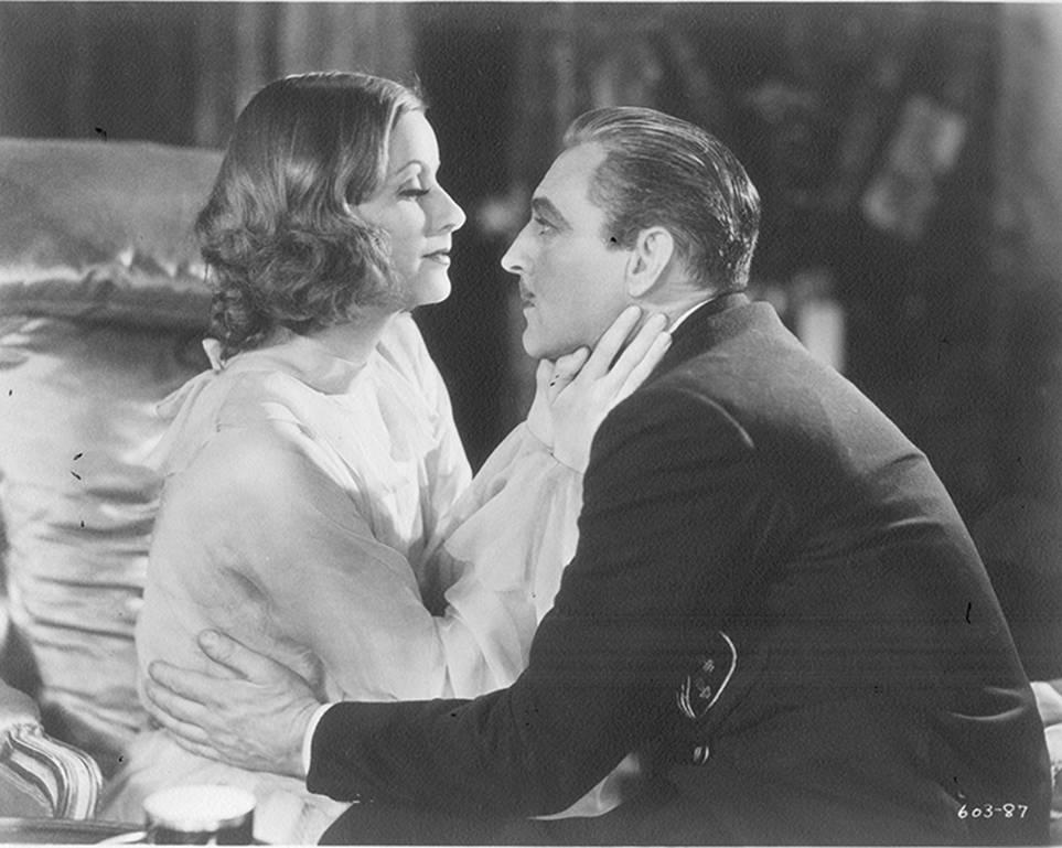 Unknown Black and White Photograph - Greta Garbo and John Barrymore, Grand Hotel