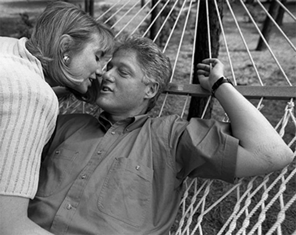 Harry Benson Black and White Photograph - Bill and Hillary Clinton, Little Rock, Arkansas, 1992