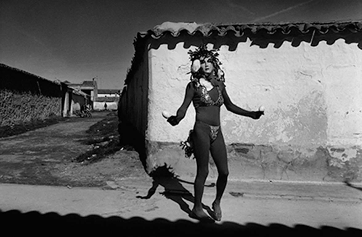 Cristina Garcia Rodero Black and White Photograph - La Roja, Villafranca de los Caballeros, Spain
