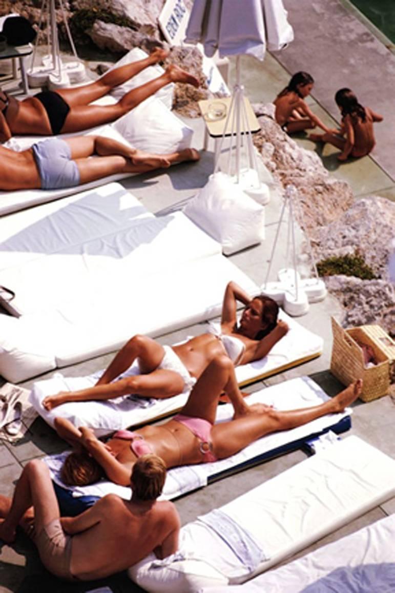 Slim Aarons Color Photograph - Sunbathers At Eden Roc