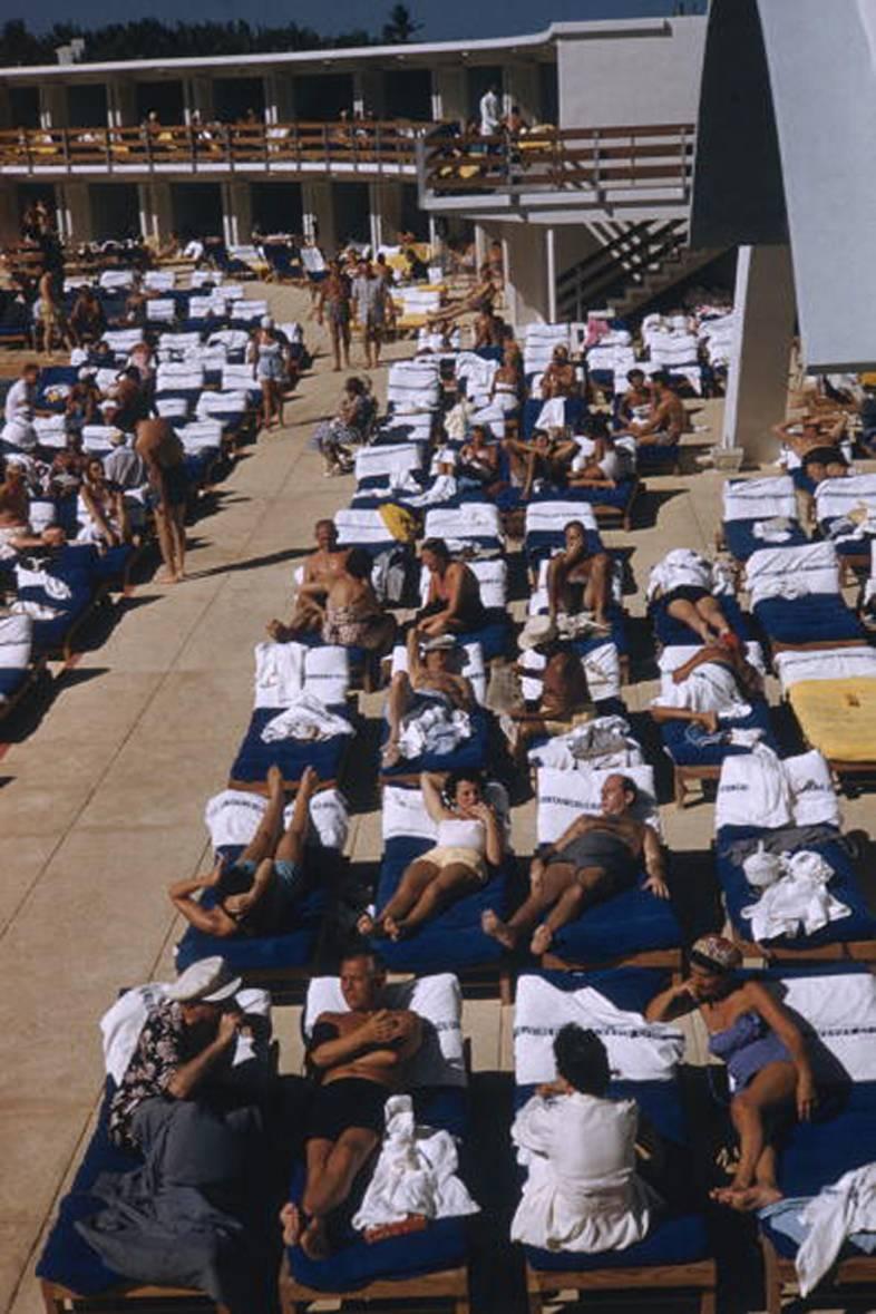 Slim Aarons Color Photograph - Fontainebleau Hotel Guests, Miami, Florida, 1955