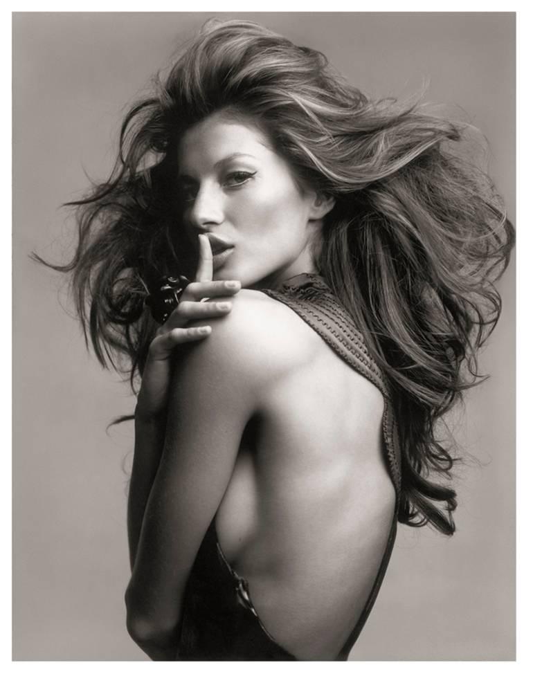 Patrick Demarchelier Black and White Photograph – Gisele Bündchen
