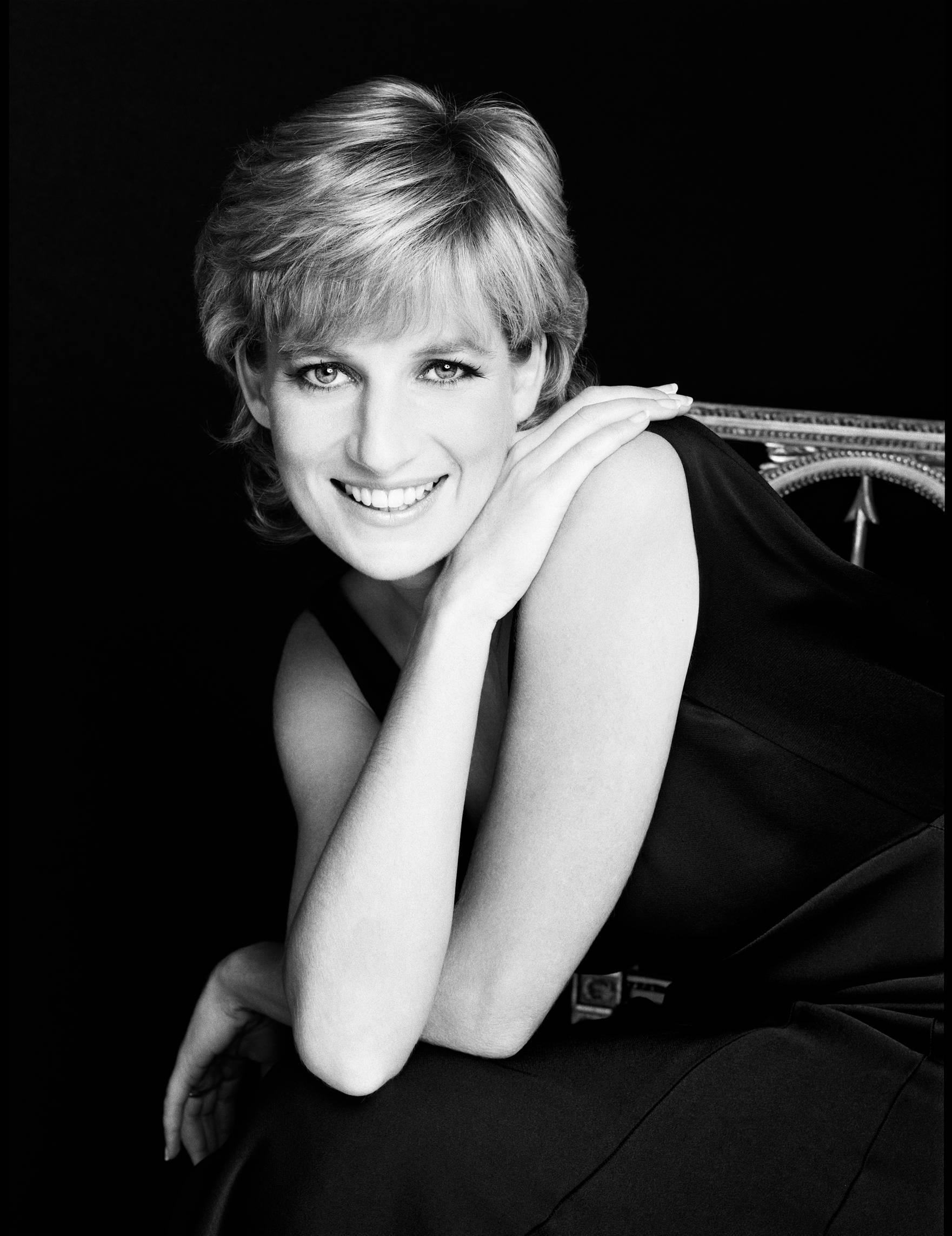 Patrick Demarchelier Black and White Photograph - Princess Diana