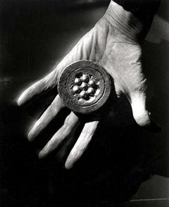 Marcel Duchamp, “Hand”