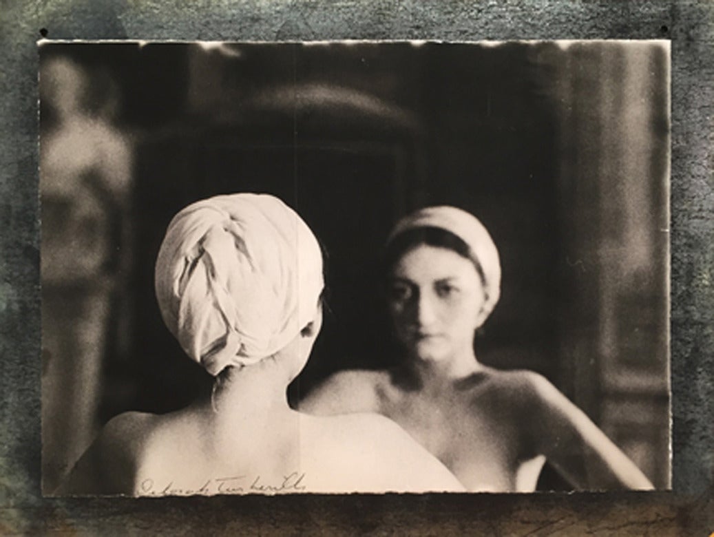 L'Ecole des Beaux Arts, 1977 - Photograph by Deborah Turbeville