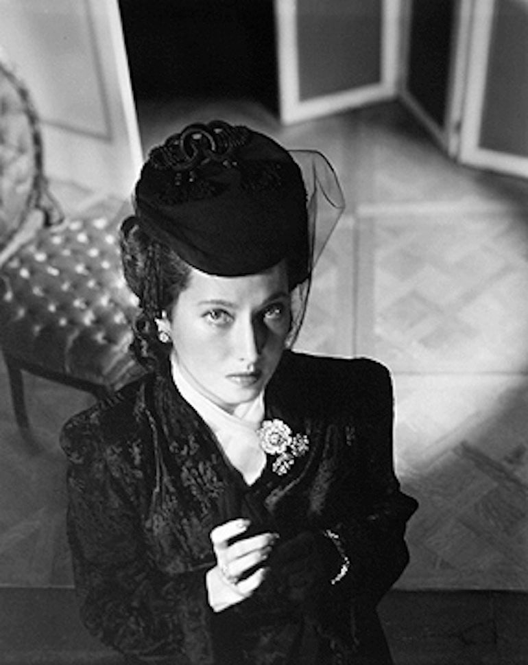 Black and White Photograph di Horst P. Horst - Merle Oberon, New York