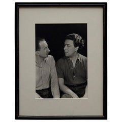 Man Ray Schwarz-Weiß gerahmte Fotografie von Paul Eluard und André Breton