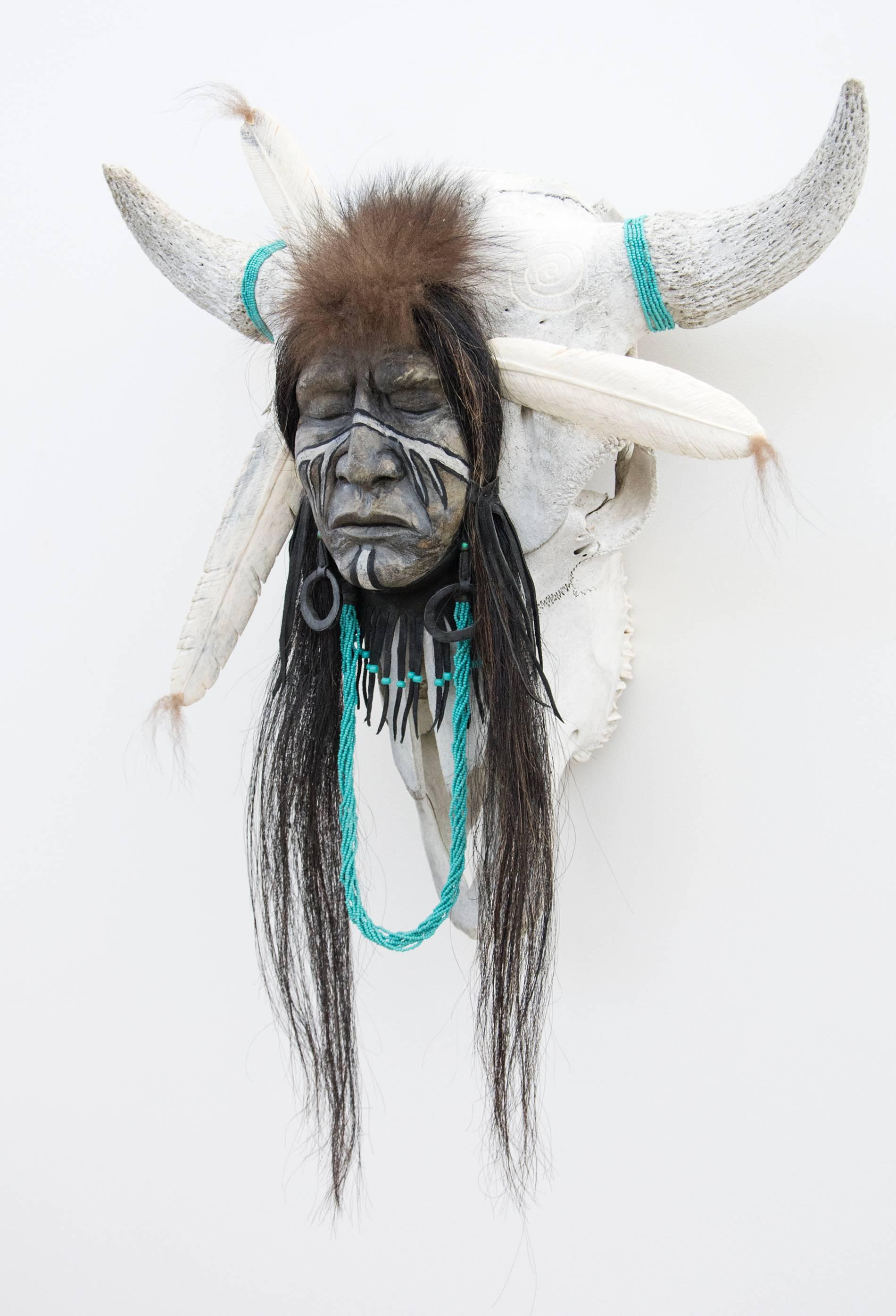 Nello spirito di Little Bighorn - Sculpture Contemporaneo di David R. Maracle
