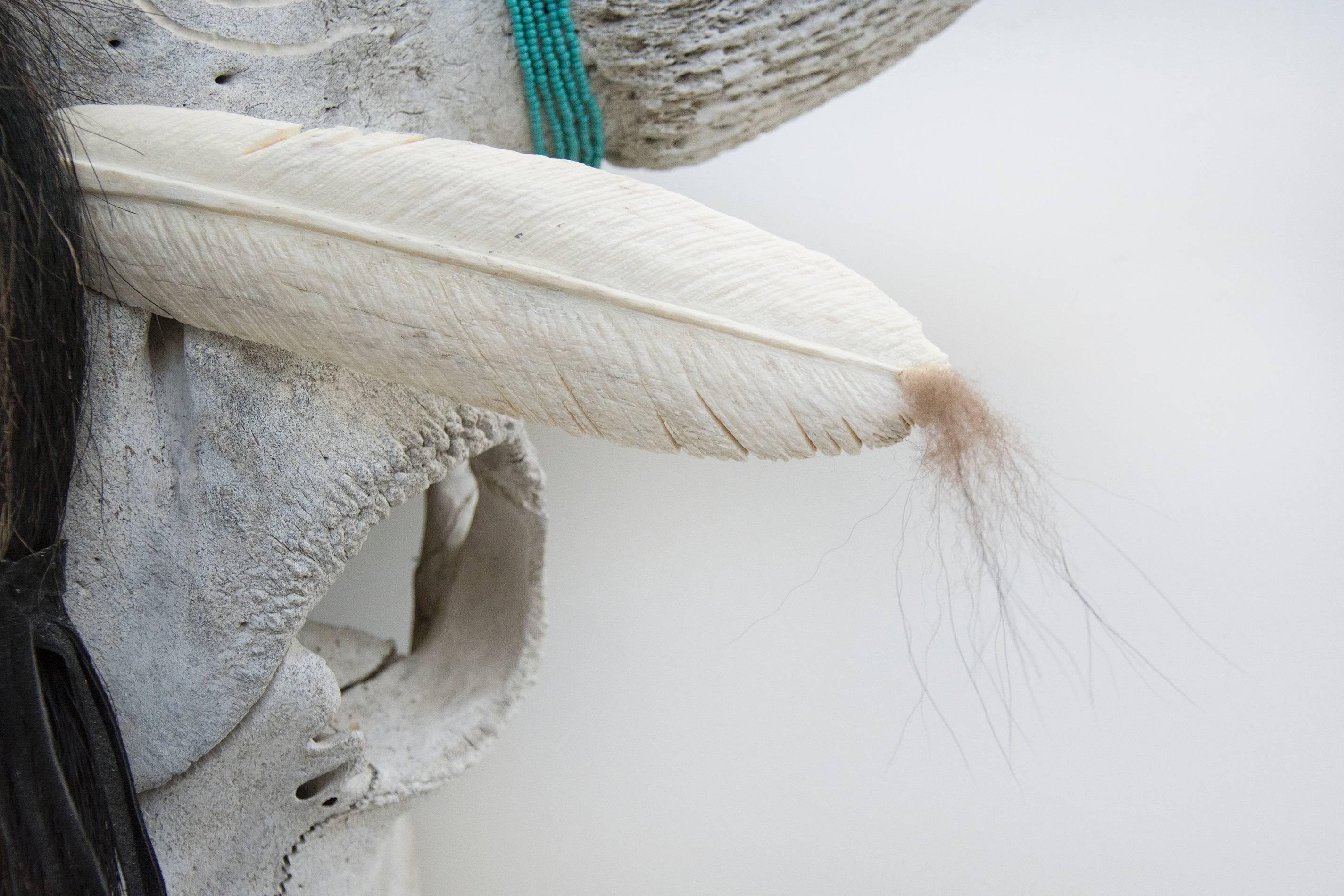 Quest'opera è stata creata con molti elementi: un teschio di bufalo, un osso di balena, capelli di cervo e di cavallo, pietre e perline. 

 Uno dei più talentuosi intagliatori contemporanei, il lavoro di David è radicato nella tradizione aborigena