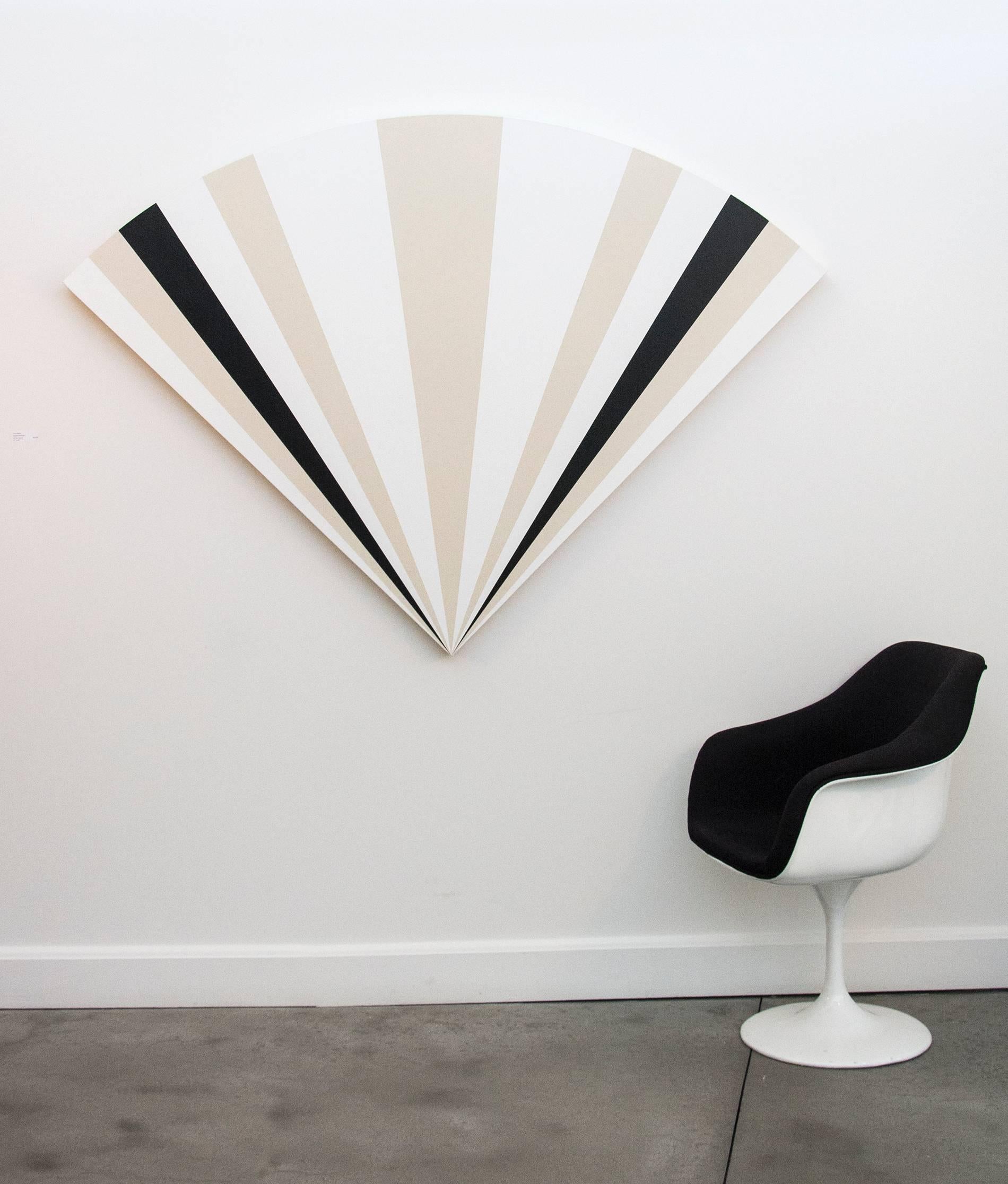 Fan with 1231212121321 - alternating black & white sequence in art deco style - Painting by Aron Hill