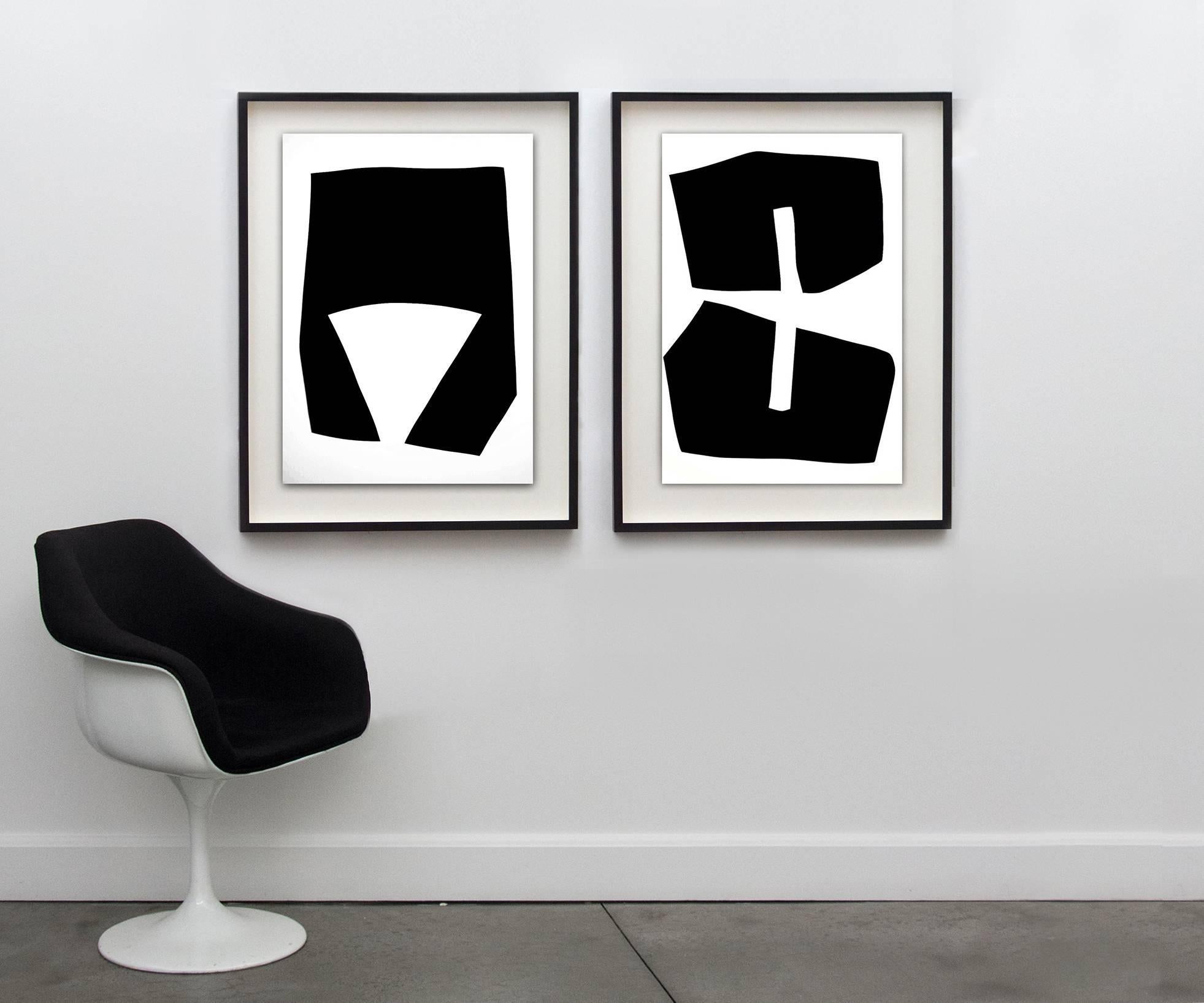 Plus Black Shape : Black and White Series  - Contemporary Art by Aron Hill