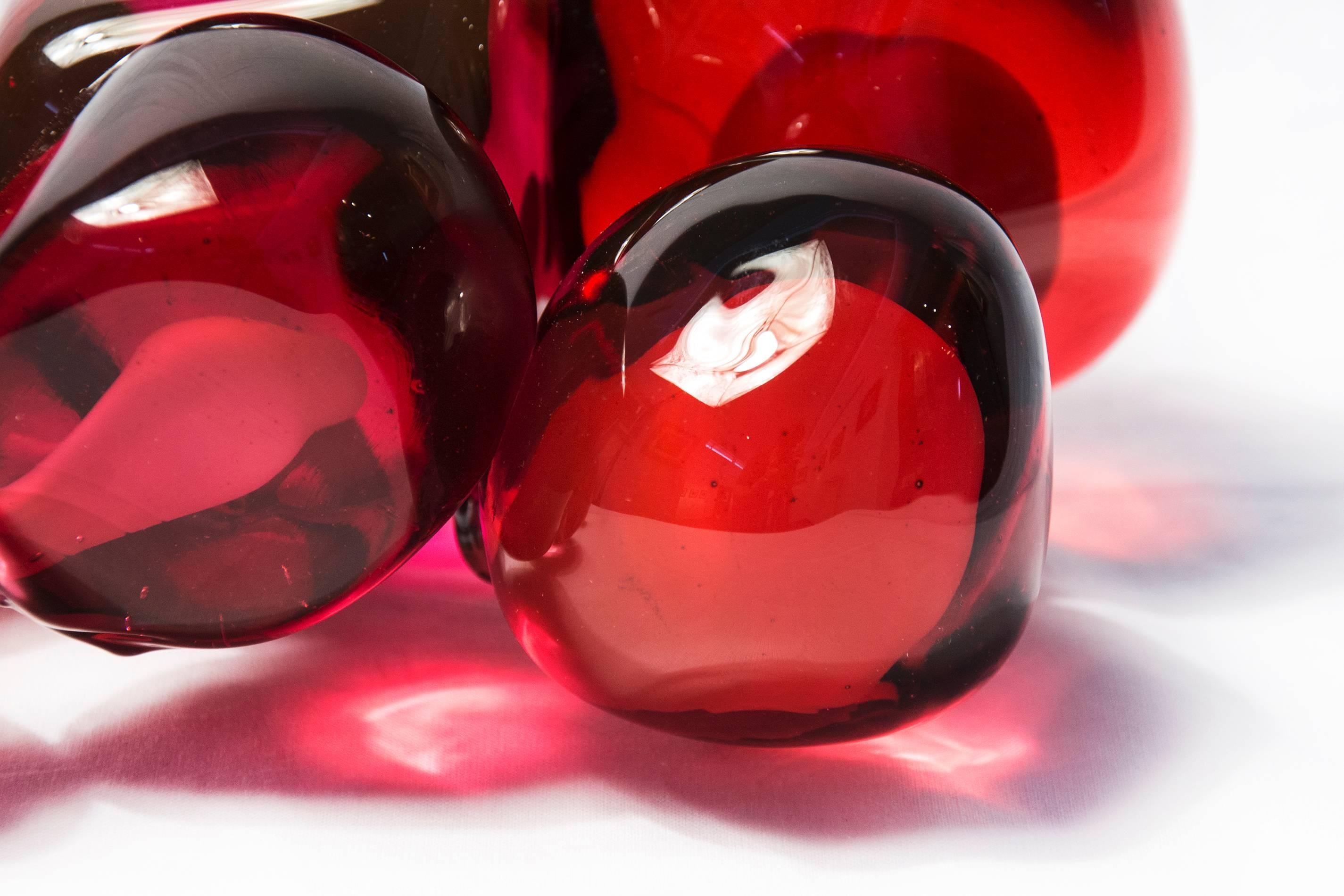 From the Earth: Red Seeds - luscious pomegranate red glass, still life sculpture - Contemporary Sculpture by Catherine Vamvakas Lay