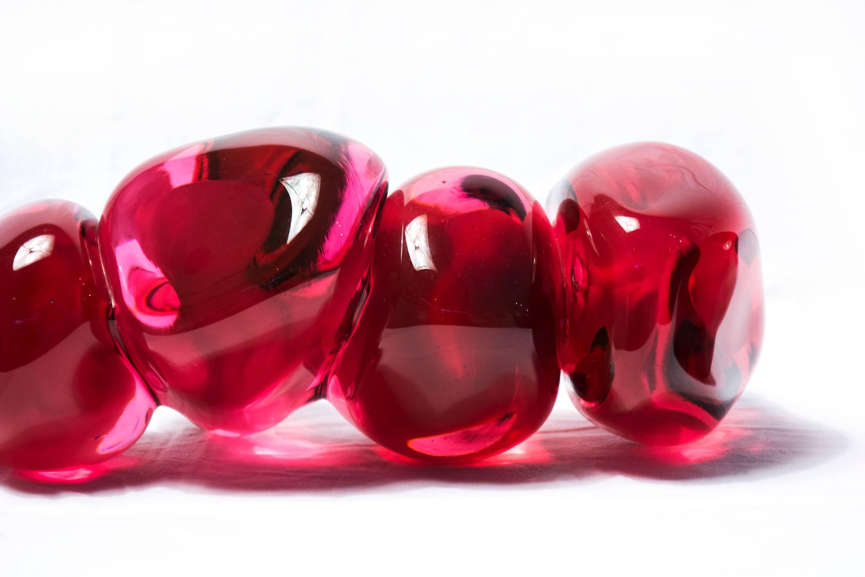 Persephone's Six Seeds - bright, red, pomegranate, glass, still life sculpture - Contemporary Sculpture by Catherine Vamvakas Lay