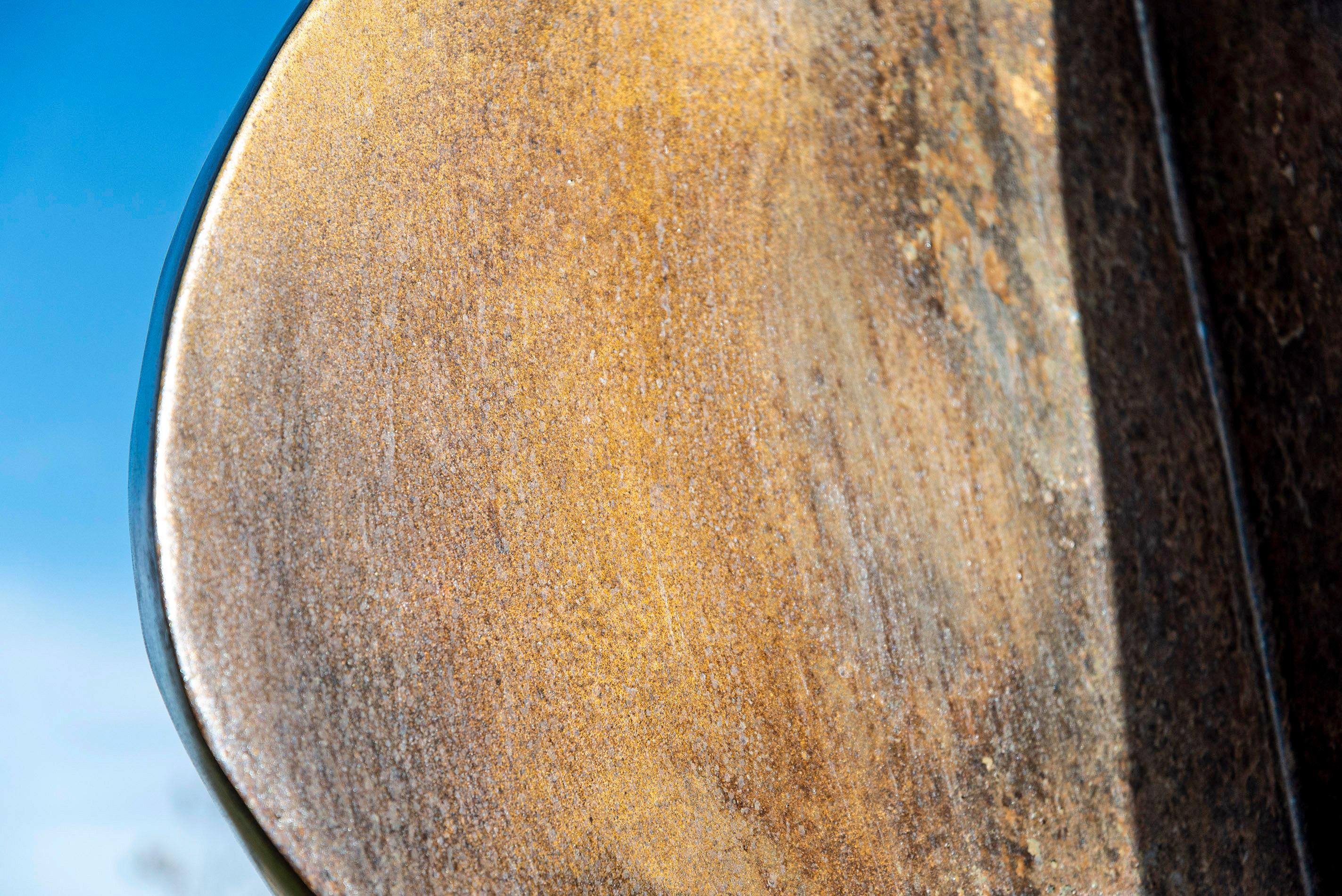 Andromeda, grande sculpture d'extérieur abstraite en acier inoxydable plaqué or 24 carats 12