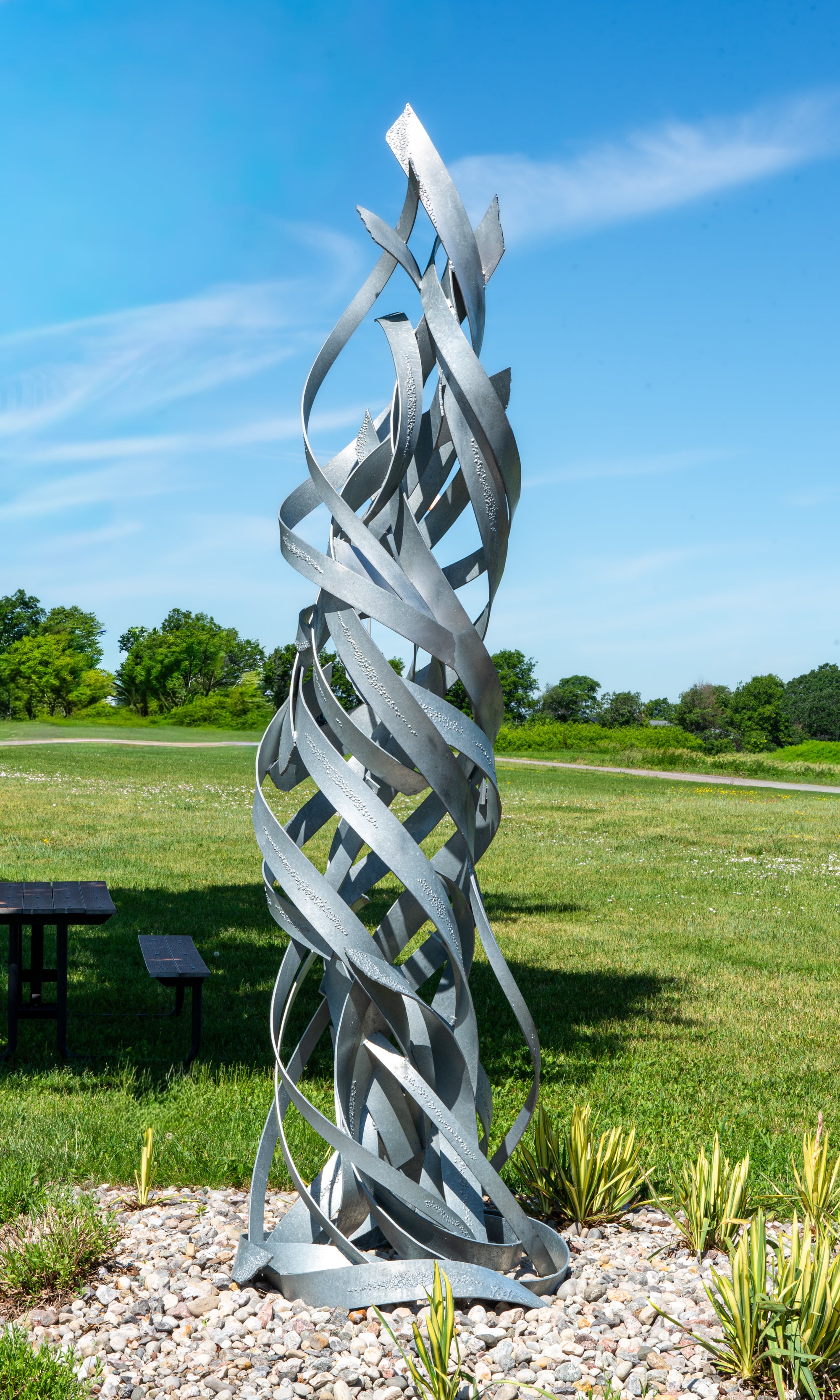 Jean-Marc Tétro Abstract Sculpture - Vortex: Steel Abstract, Dynamic Composition, Outdoor Sculpture
