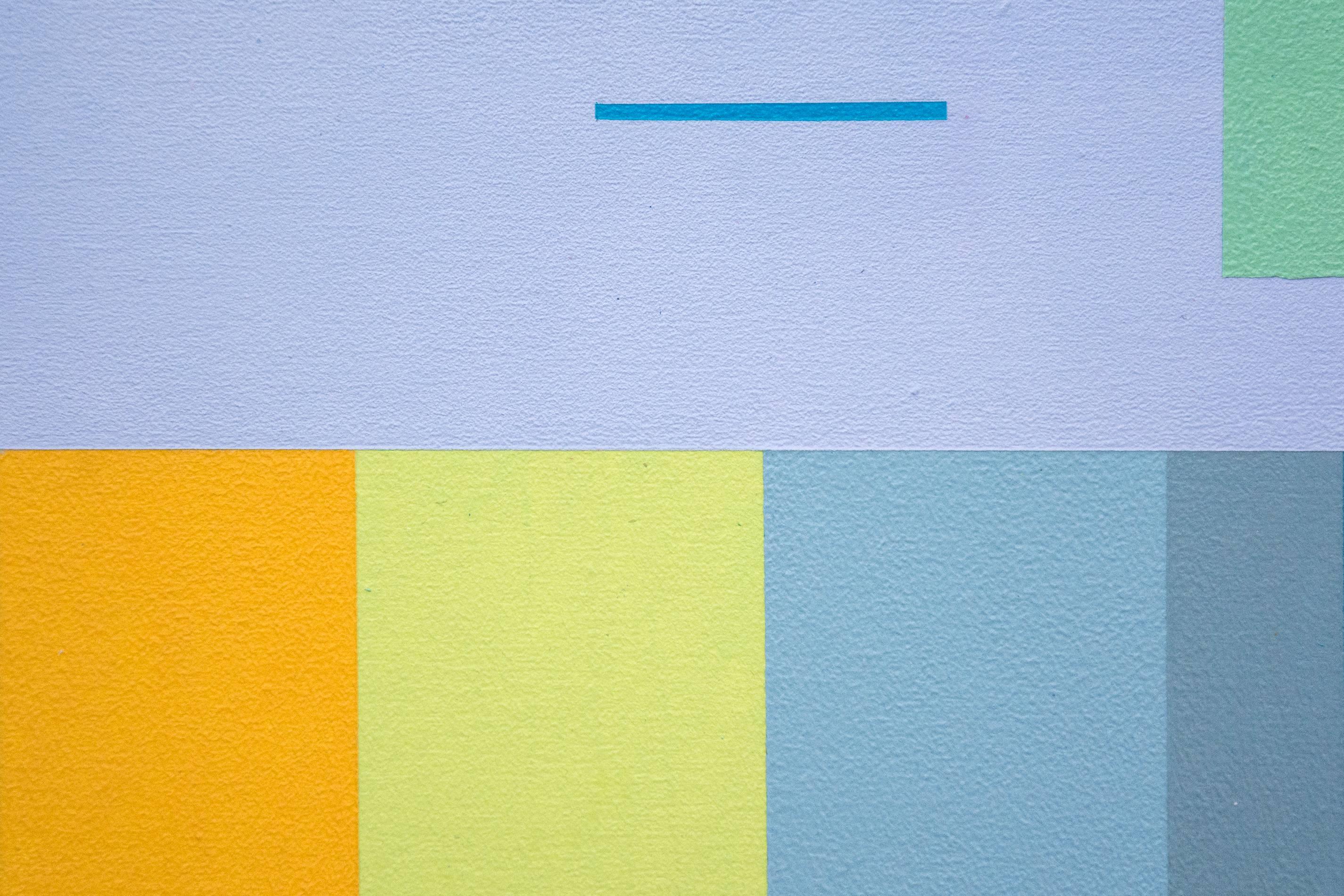 Un staccato de fins traits horizontaux et verticaux en cramoisi, blanc et turquoise illumine une composition horizontale de bleu, rose, jaune et vert pastel sur un fond d'ardoise bleue dans cette acrylique sur panneau. Cette composition précise,