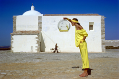 Julie Foster, Portugal
