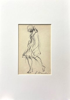 Dessin figuratif au fusain du milieu du XXe siècle, représentant une femme élégante en chapeau et robe