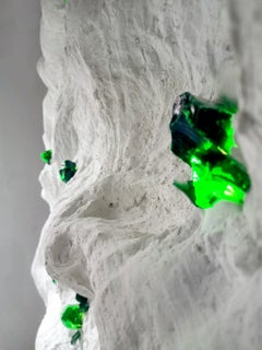 Éruel Matris Terra – 210 x 210 x 15 cm. Relieve escultórico en un muro de hormigón