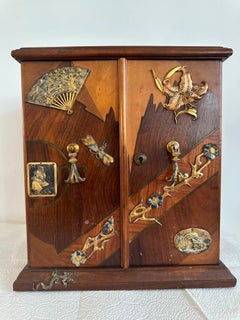 Japanischer Meiji-Schrank im Yosegi-Zaiku-Stil von Matsuyama, um 1880