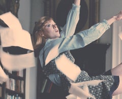 Emily che cade in biblioteca (ultimi 3 esemplari disponibili di un’edizione di 8)
