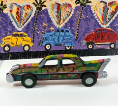 Escultura vintage de coche de madera tallada a mano y pintada por Frank Romero, con dos ventanas