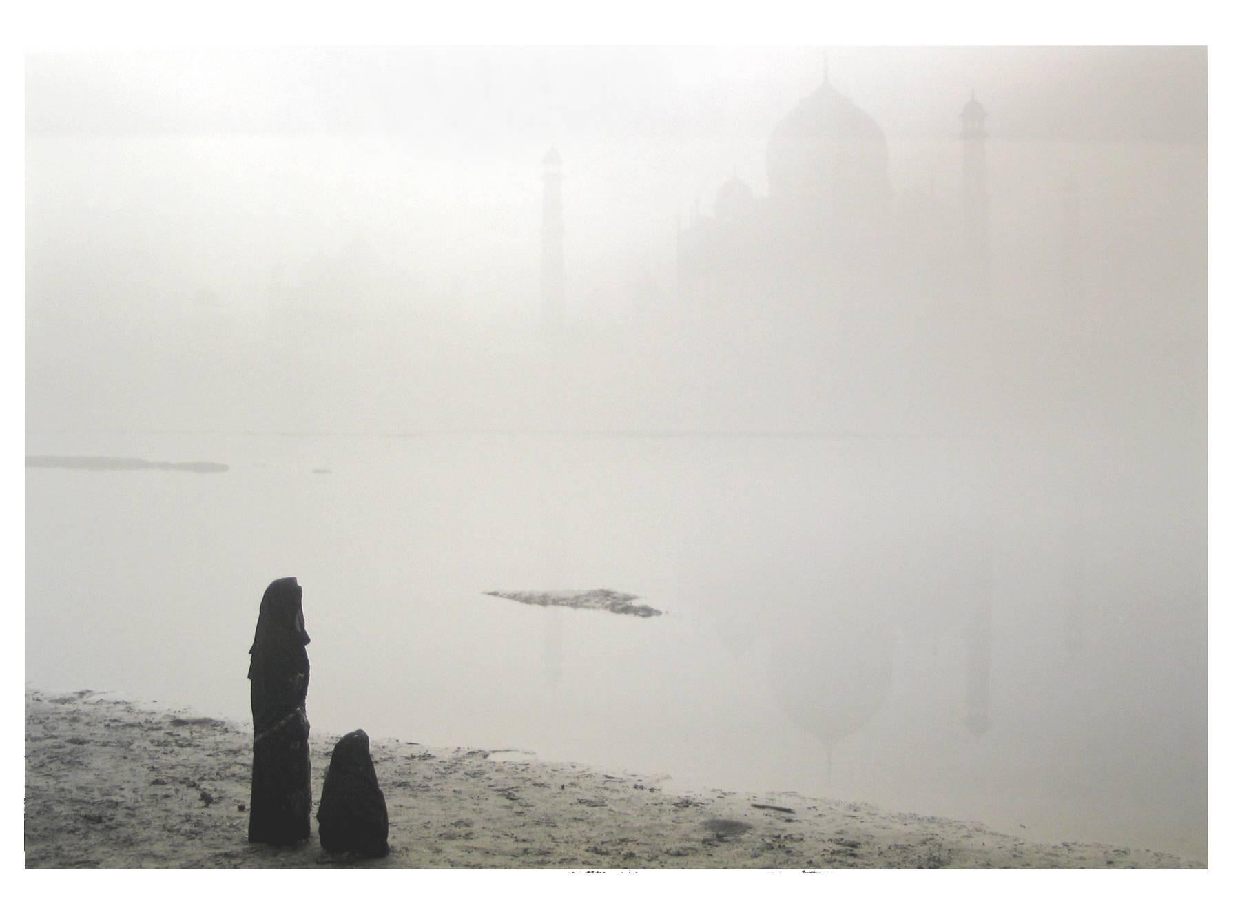 Kenro Izu Black and White Photograph - Agra #3, India (Taj Mahal)