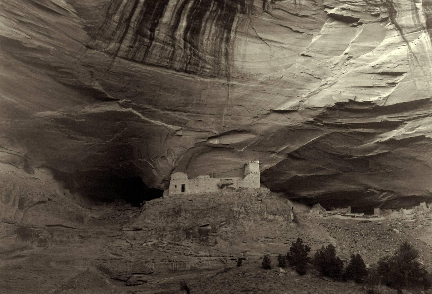 Kenro Izu Black and White Photograph - Canyon de Chelly #3, Arizona
