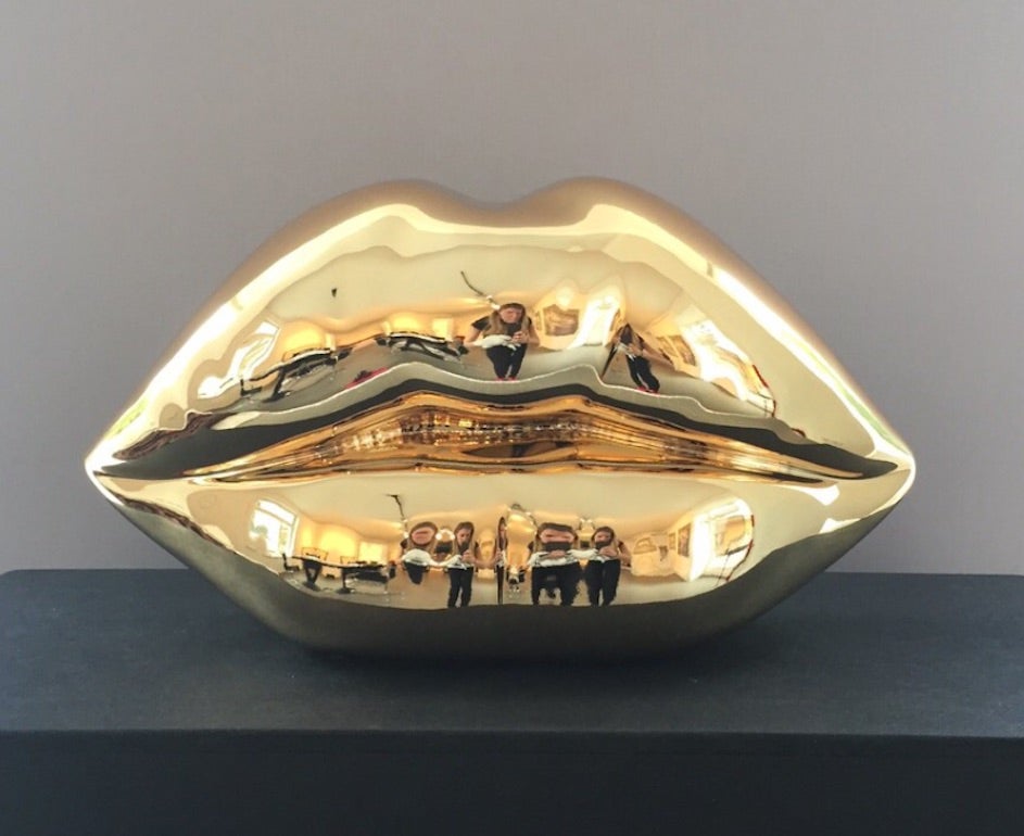 Niclas Castello - The Kiss (24 Carat Gold) For Sale at 1stDibs