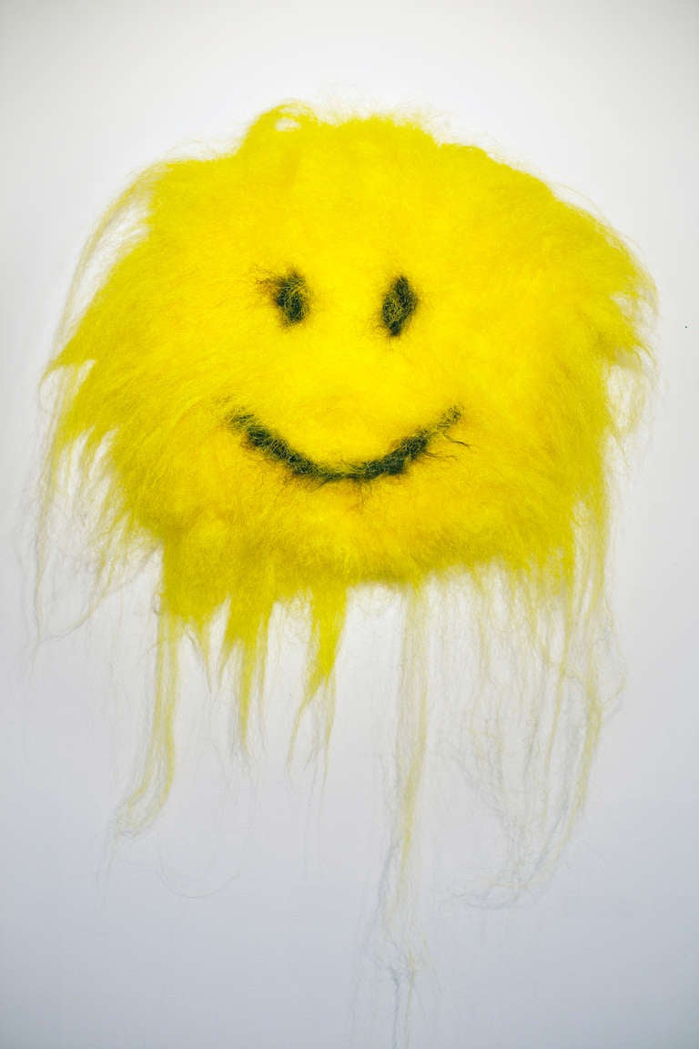 Yellow Smile 2 - Sculpture by Shoplifter