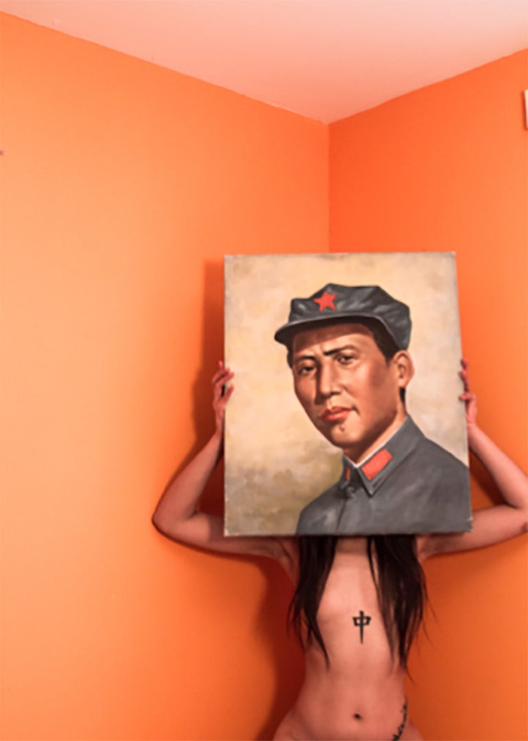 Jennifer Lin Figurative Photograph – Das Wesen der Dinge