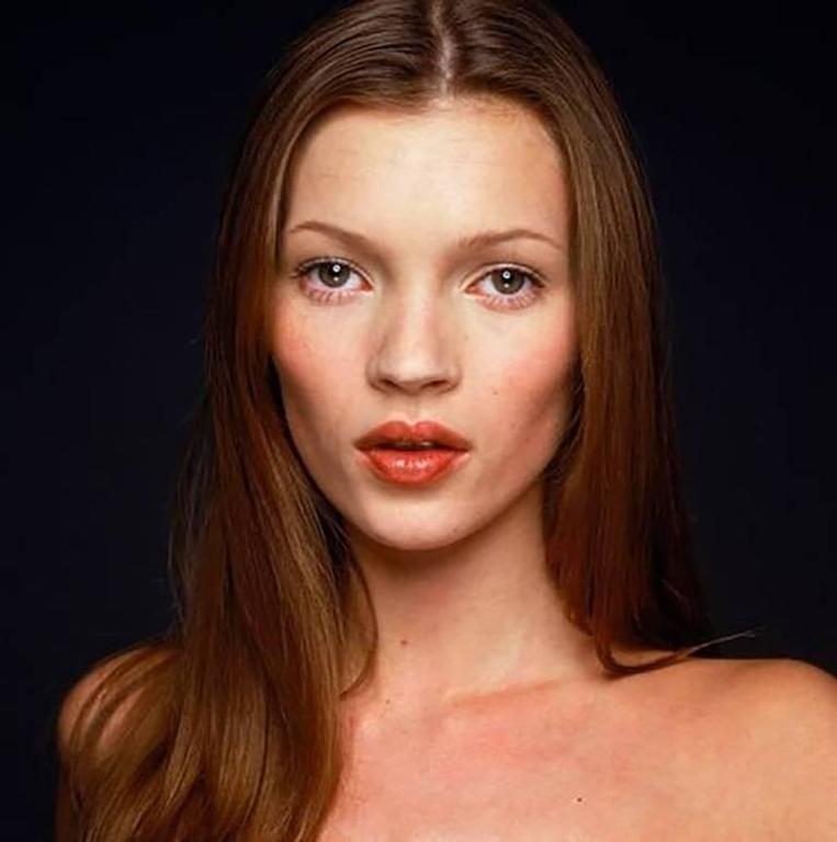 Terry O'Neill Color Photograph - Kate Moss