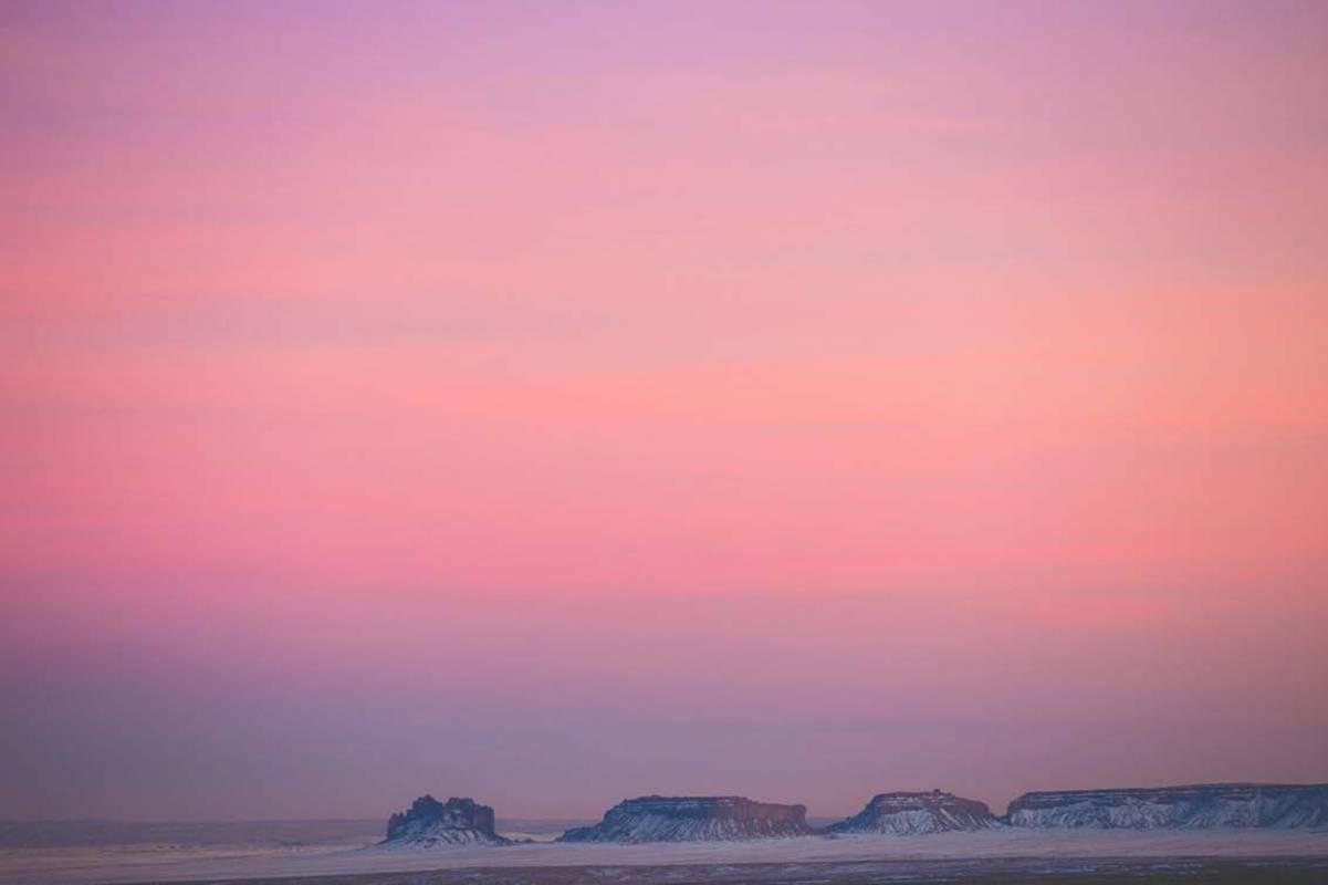 The Vally of the Gods (Amerikanischer Realismus), Photograph, von Andrew Erdos