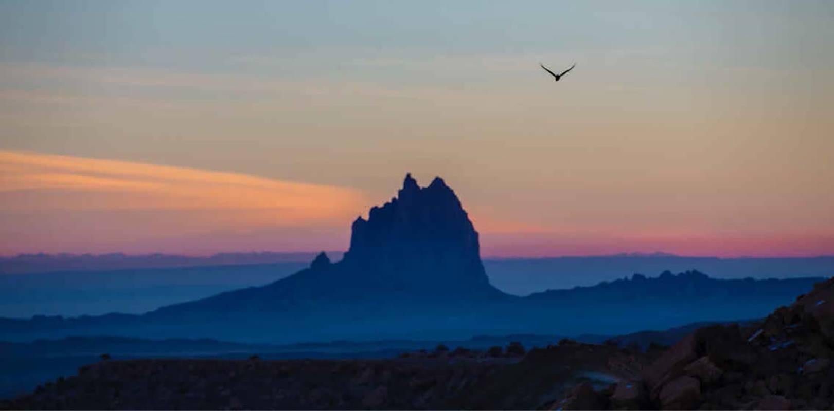 The Vally of the Gods (Braun), Landscape Photograph, von Andrew Erdos