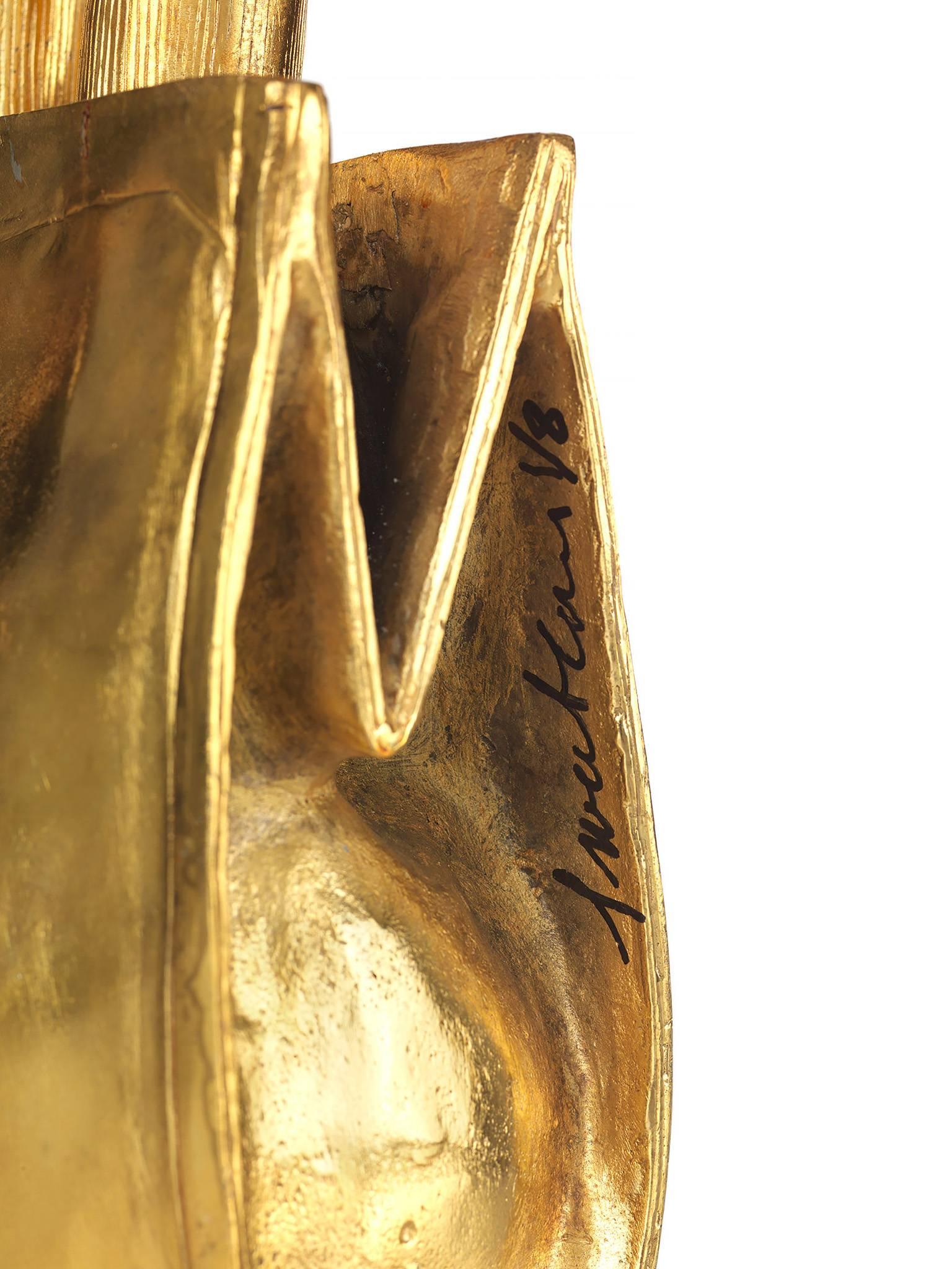 Original sculpture signed/numbered 1/8 ex.
Gold plated bronze. 
Acquired directly from the artist.
Free shipment worldwide.

William Sweetlove, born in Ostend, Belgium, in 1949, unites dadaism with surrealism and pop art in humoristic sculptures