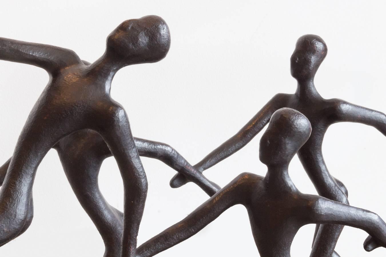 Circle of Life - Sculpture by Tolla Inbar