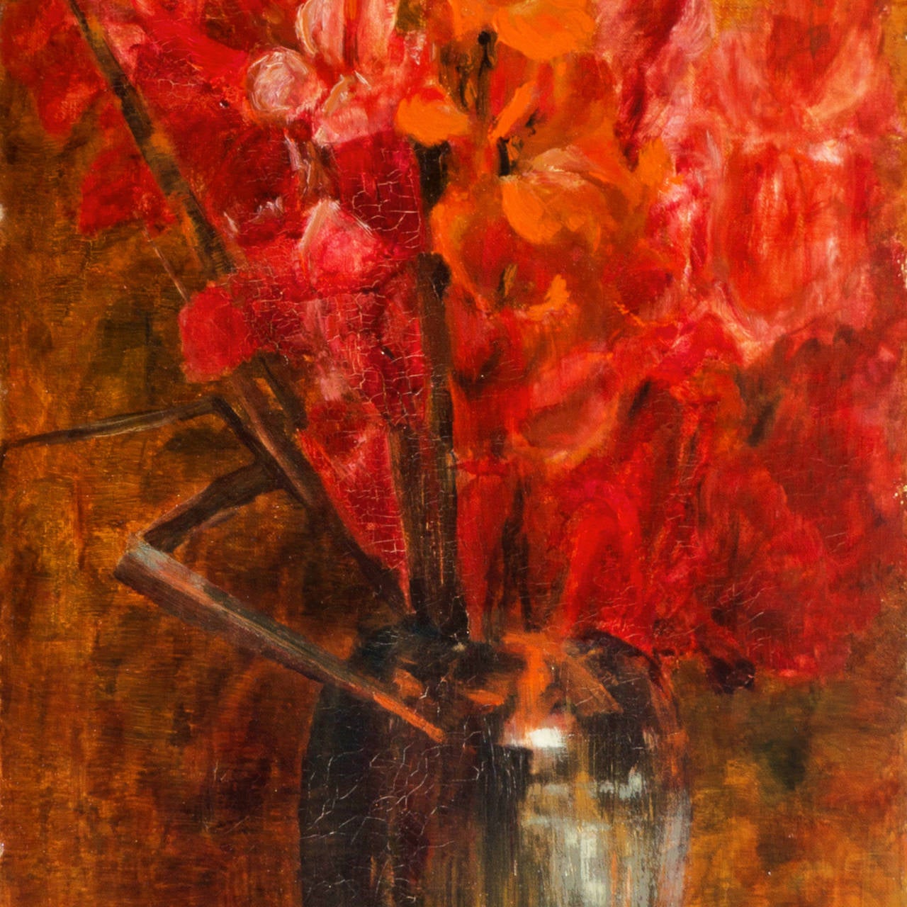 Red Gladioli in einer chinesischen Vase, Stillleben der Knstlerin der sthetizismus (Schwarz), Still-Life Painting, von Rose Marshall
