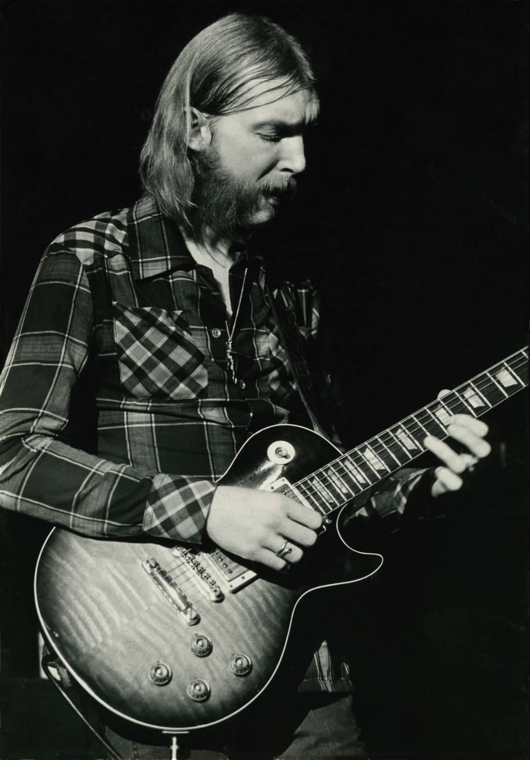 Greg Papazian Portrait Photograph - Duane Allman