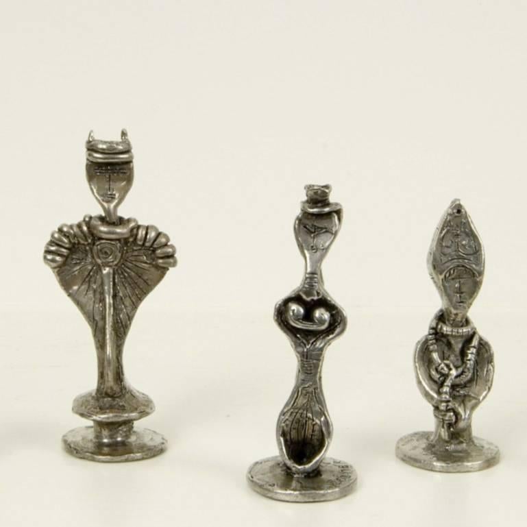 Dorothy Dehner Figurative Sculpture - Chess Set