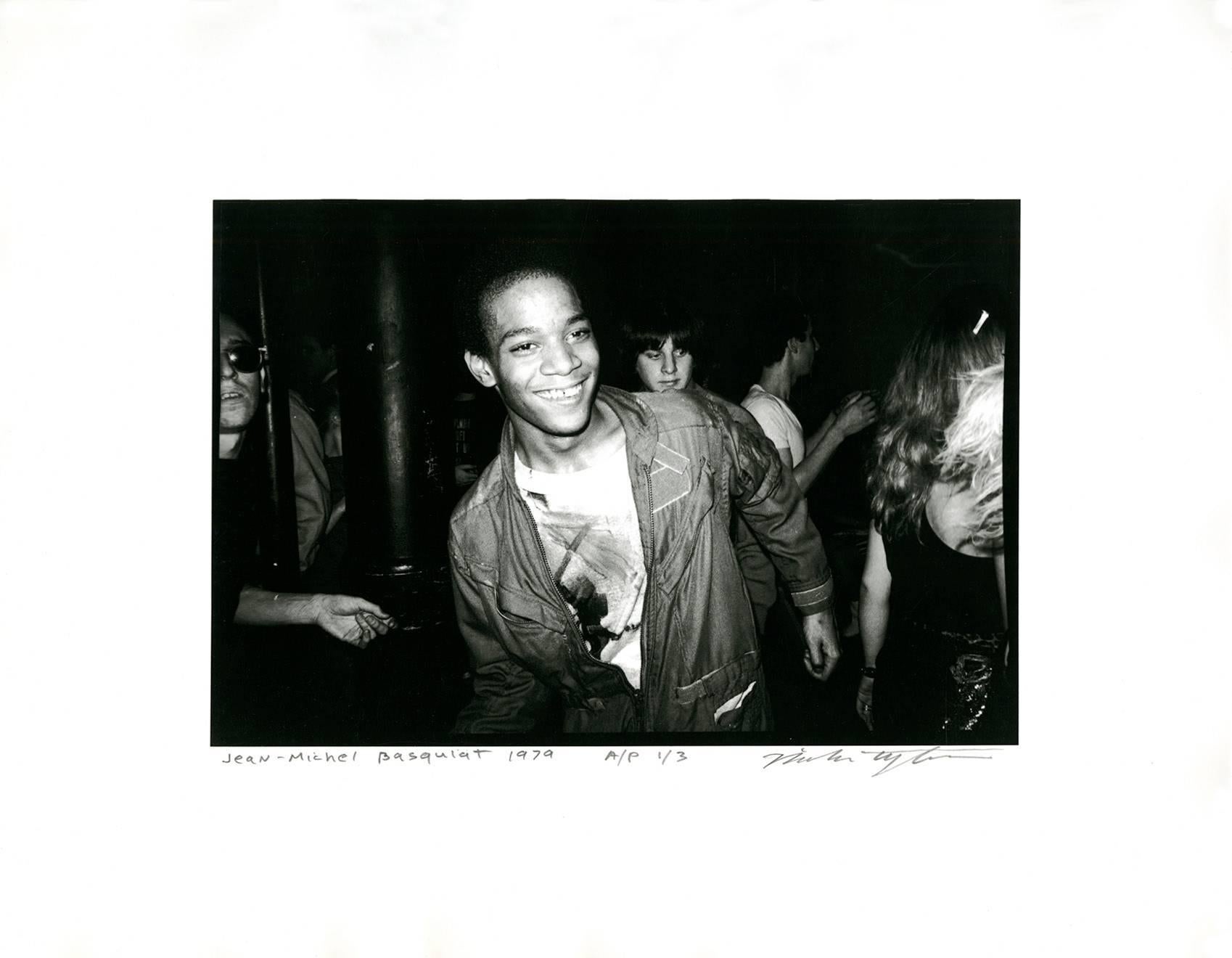 Dancing at The Mudd Club von Jean-Michel Basquiat (Basquiat Boom für Real) (Pop-Art), Photograph, von Nicholas Taylor