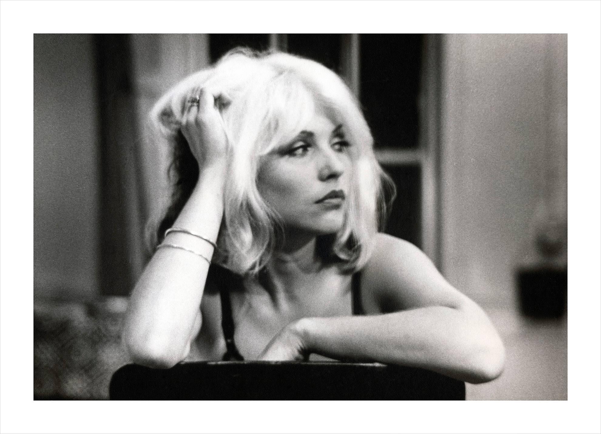 Fernando Natalici Portrait Photograph - Debbie Harry (on the set of Unmade Beds), New York, 1976