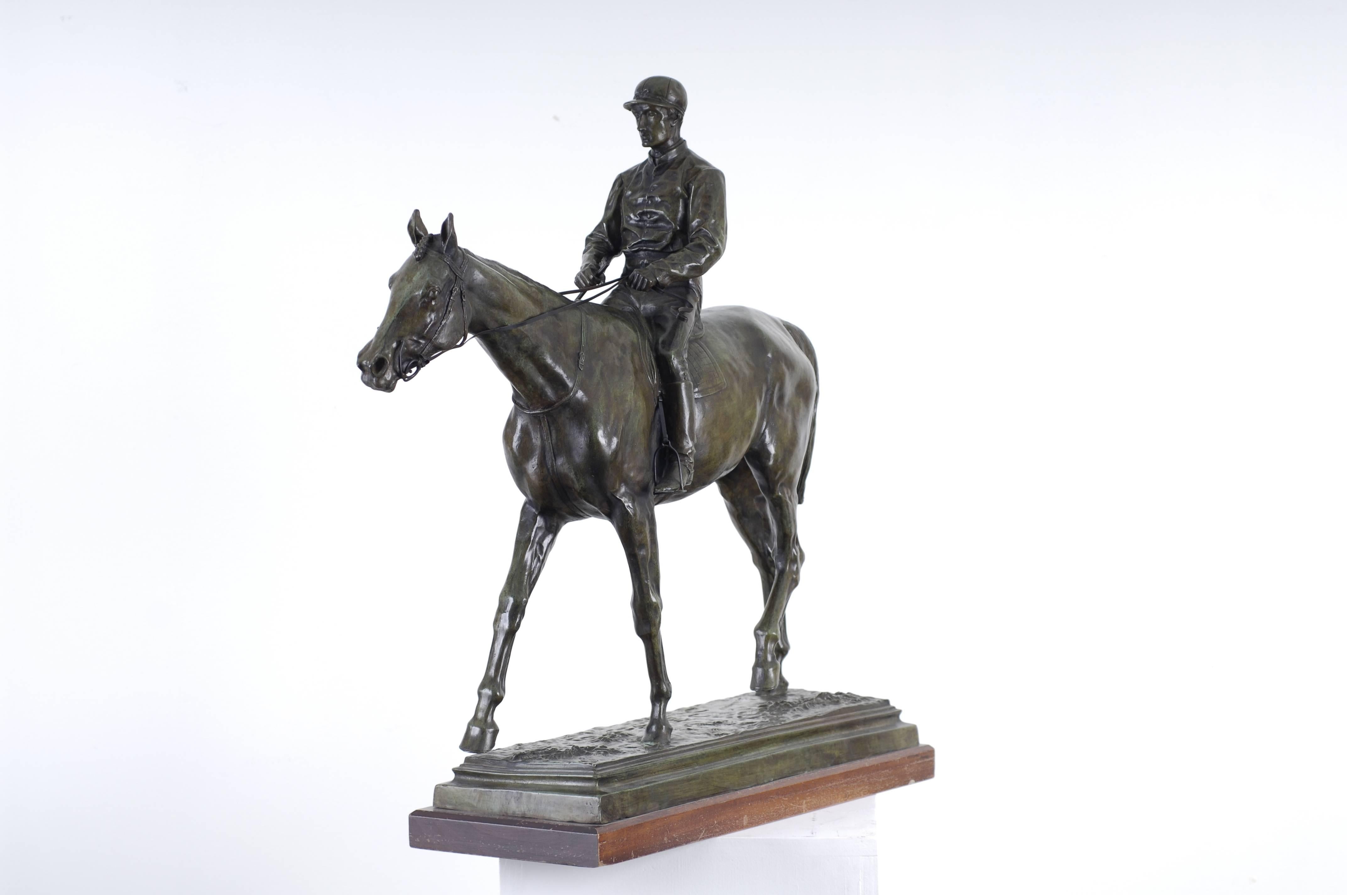 Kincsem mit Elijah Madden (Gold), Figurative Sculpture, von Isidore Jules Bonheur