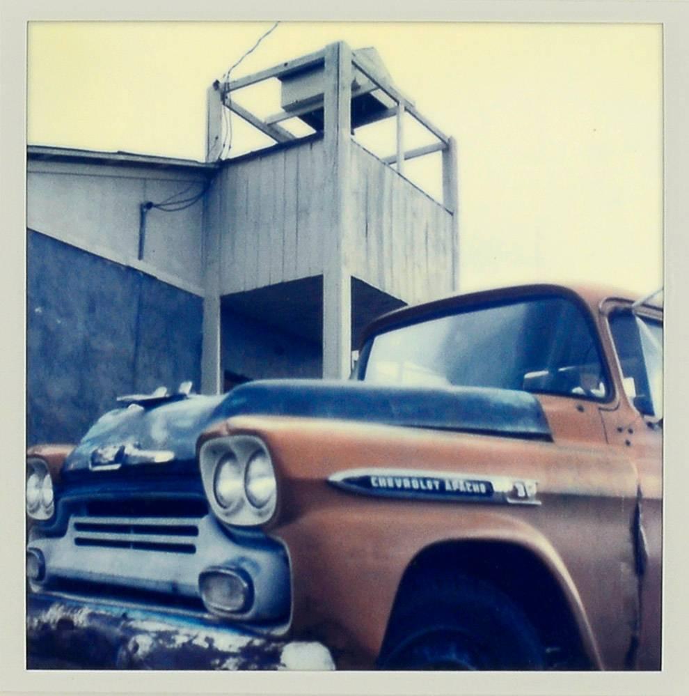 Harold Joe Waldrum Color Photograph - Truck, New Mexico