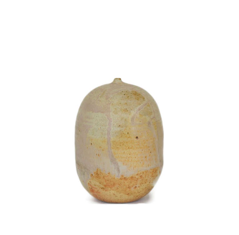 Toshiko Takaezu, Moon Pot