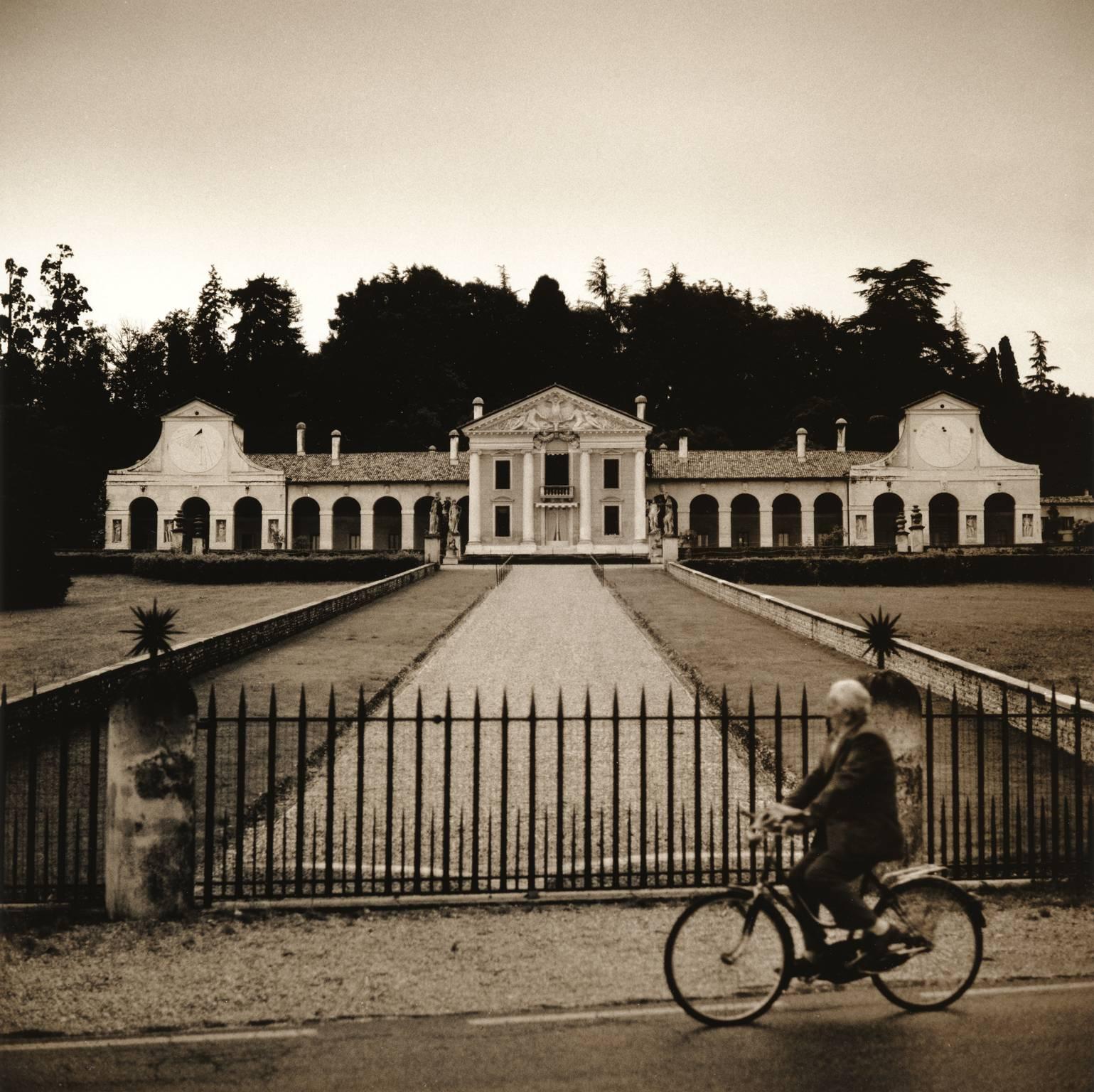 Ron Baxter Smith Black and White Photograph - Villa Maser, Veneto, Italy