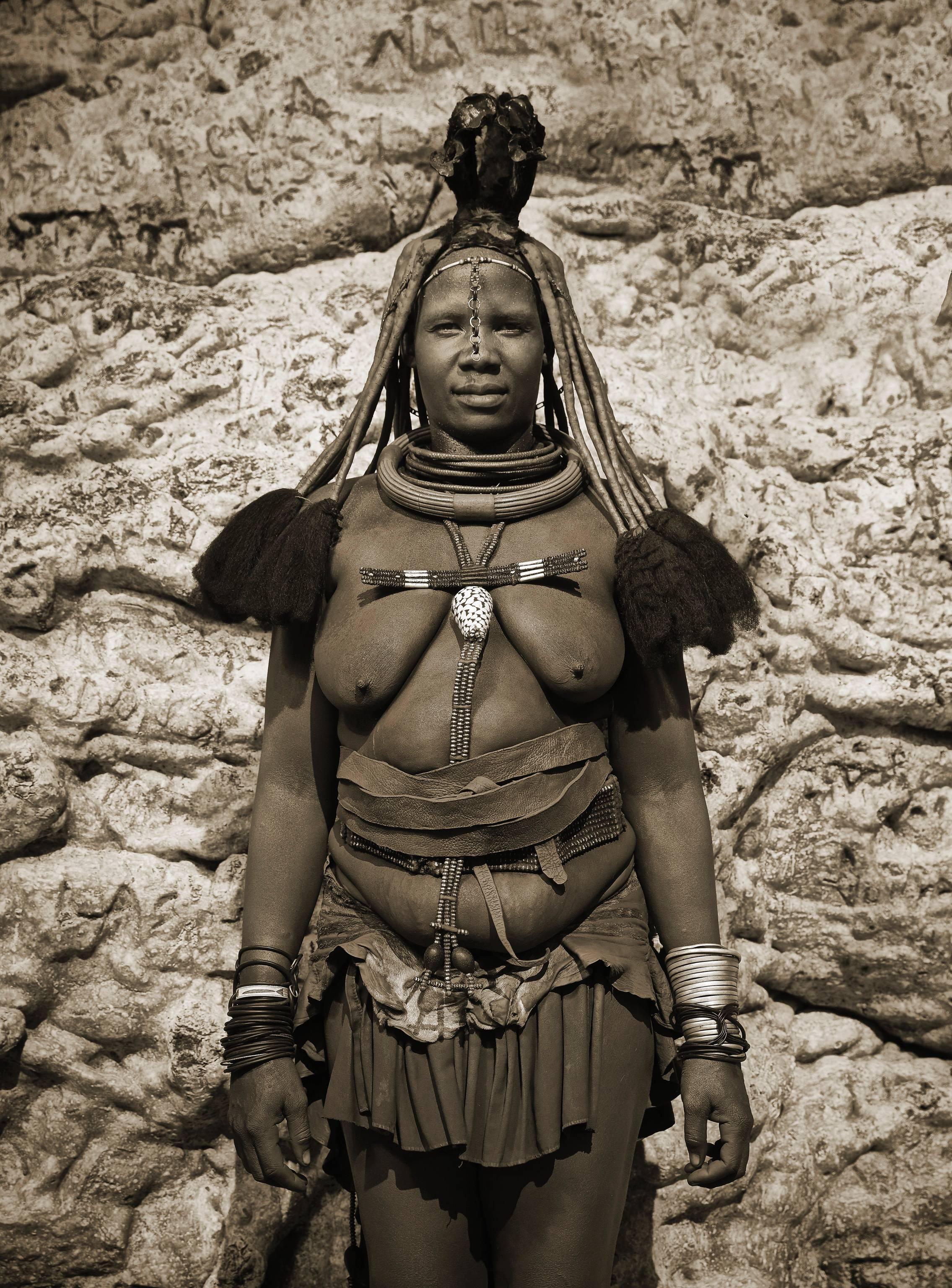 Chris Gordaneer Black and White Photograph - Himba Woman Epupa Falls 6, Namibia
