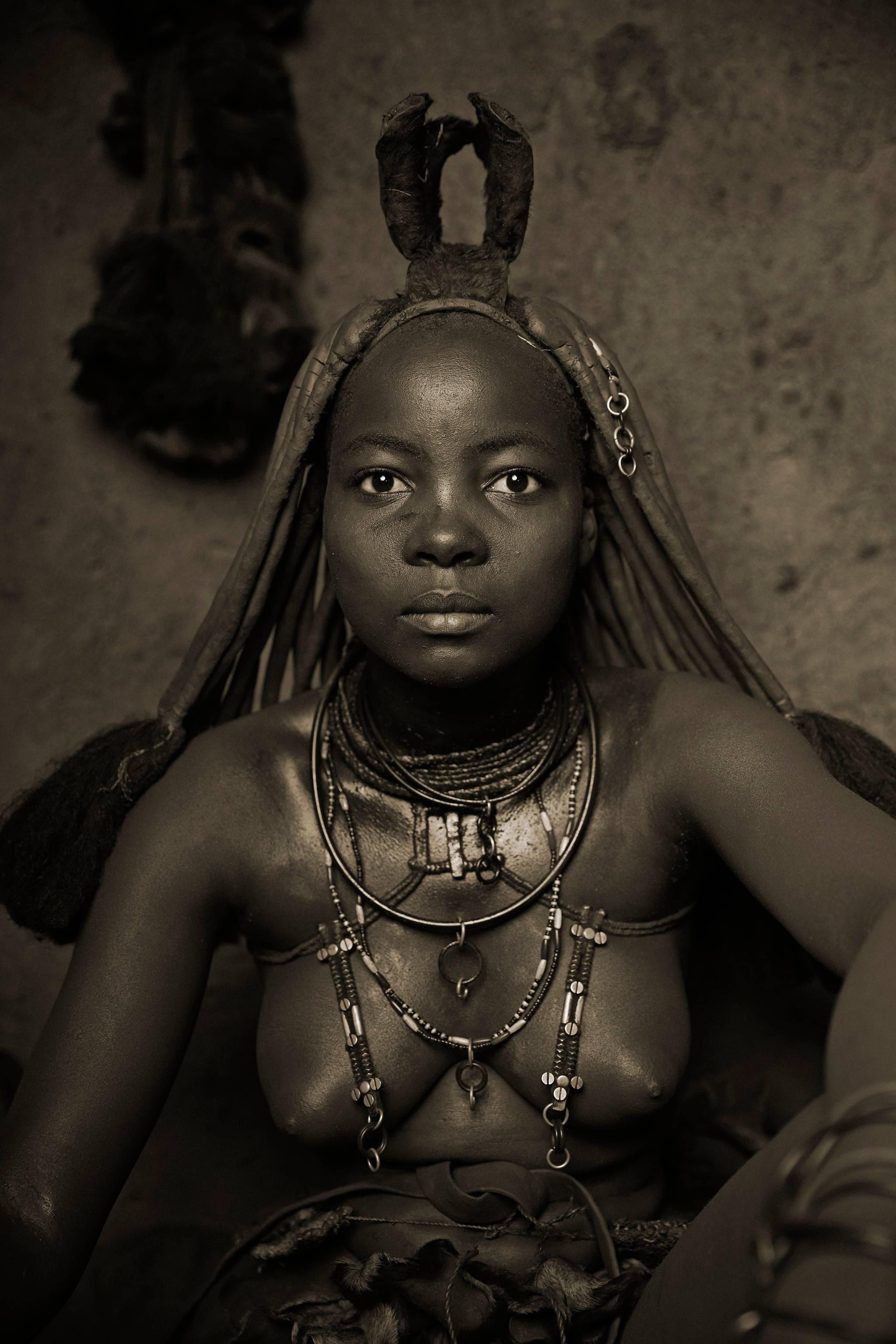Chris Gordaneer Portrait Photograph - Himba Woman Epupa Falls 14