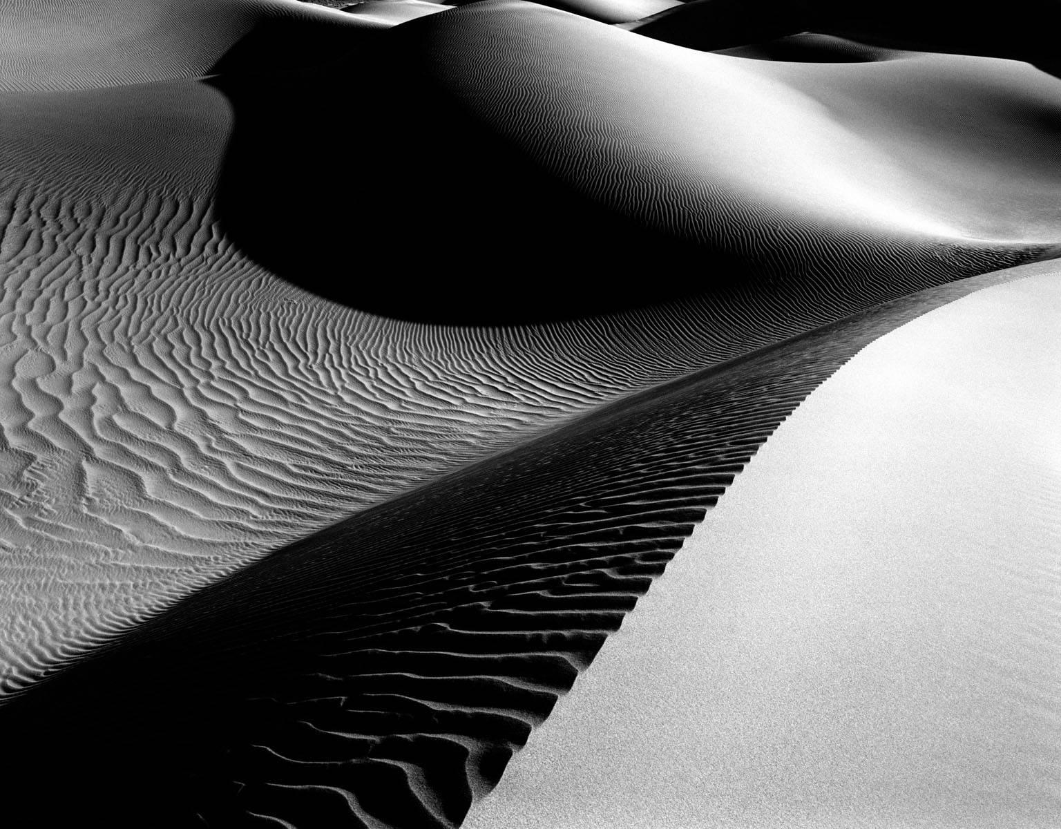 Keiji Iwai Landscape Photograph - Sand Dunes Series #1